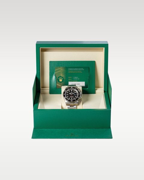 Rolex Sea-Dweller 126600